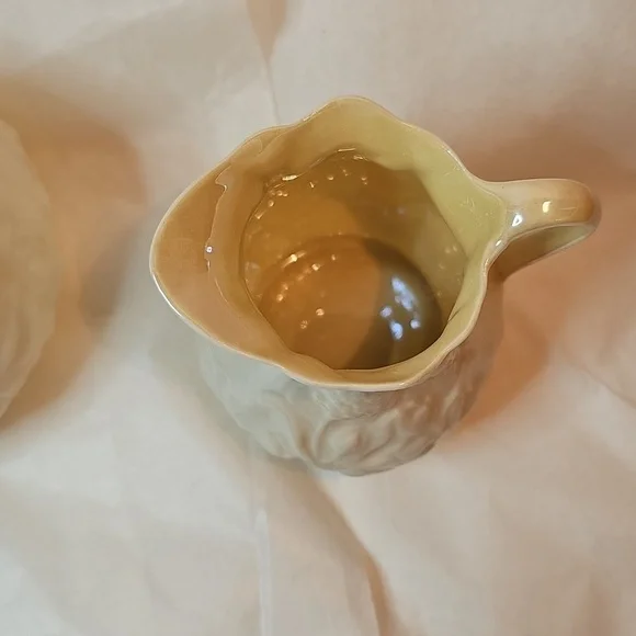 Vintage  Belleek LOTUS FLOWER Creamer & Sugar 3rd Black Mark 1926-1946 - Picture 3 of 5
